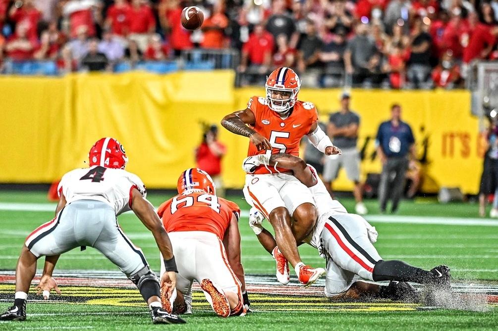 UGA recorded seven sacks against Clemson on Saturday night. 