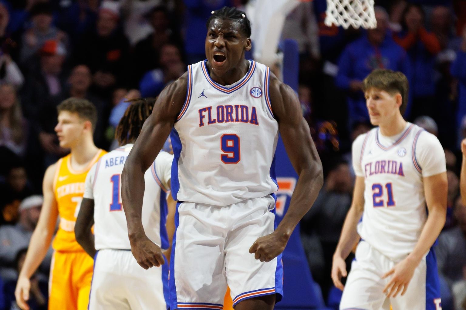 Florida defeats No. 1 Tennessee