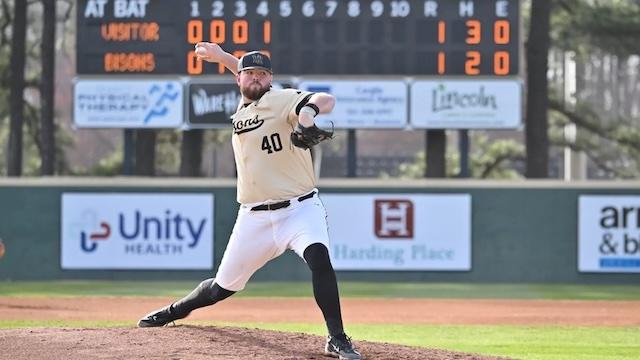 Maddox Long deals in DII baseball.